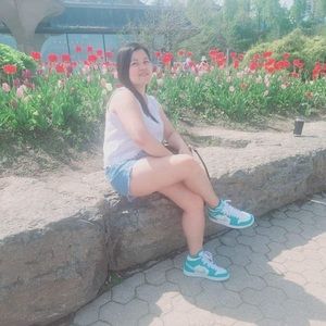 Meet your Posher, Milva